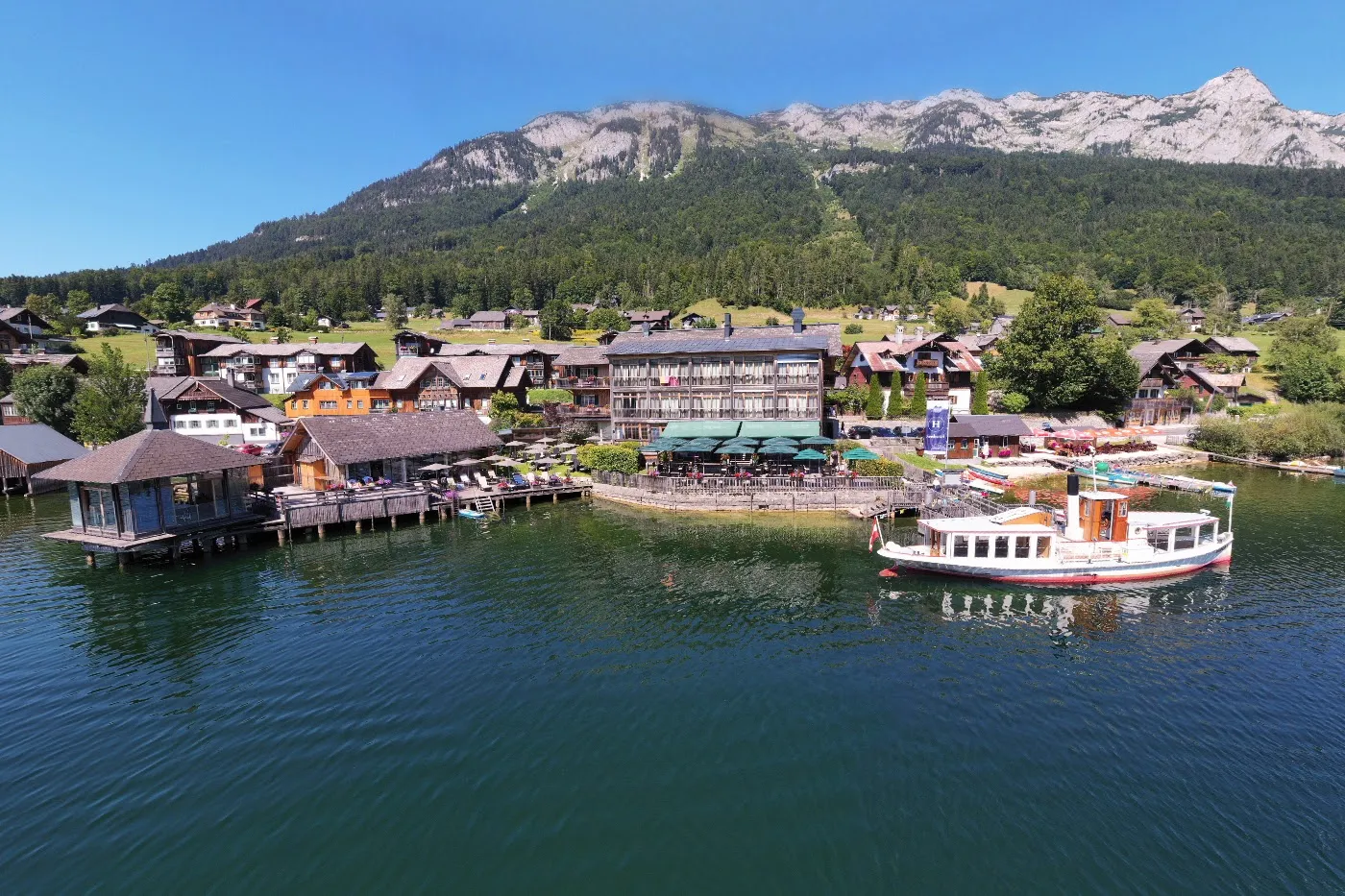 360° Rundgang Seehotel Grundlsee von IMPULS